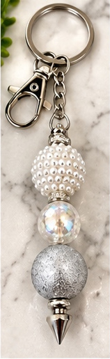 Handmade beaded keychain, design 07: Pearl & Silver