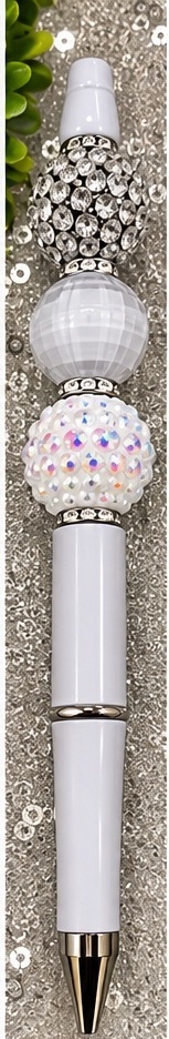 Handmade black, white & silver beaded pen design 09
