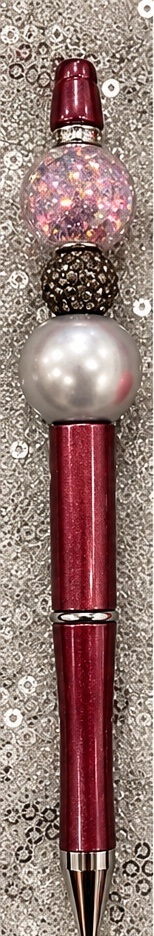 Handmade pink & red beaded pen design 01